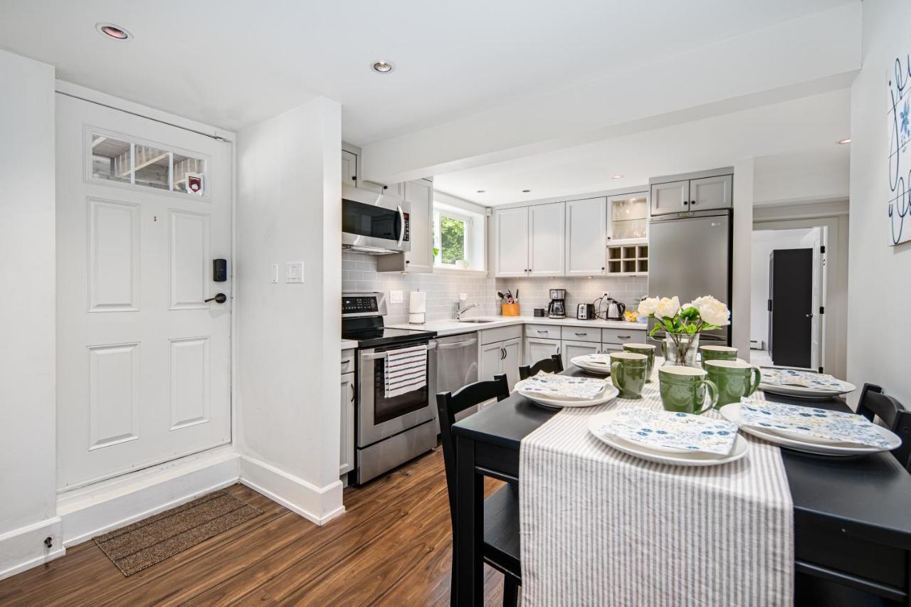 Gorgeous 4 Bedroom Garden Level Suite At Vancouver West & Ubc Εξωτερικό φωτογραφία