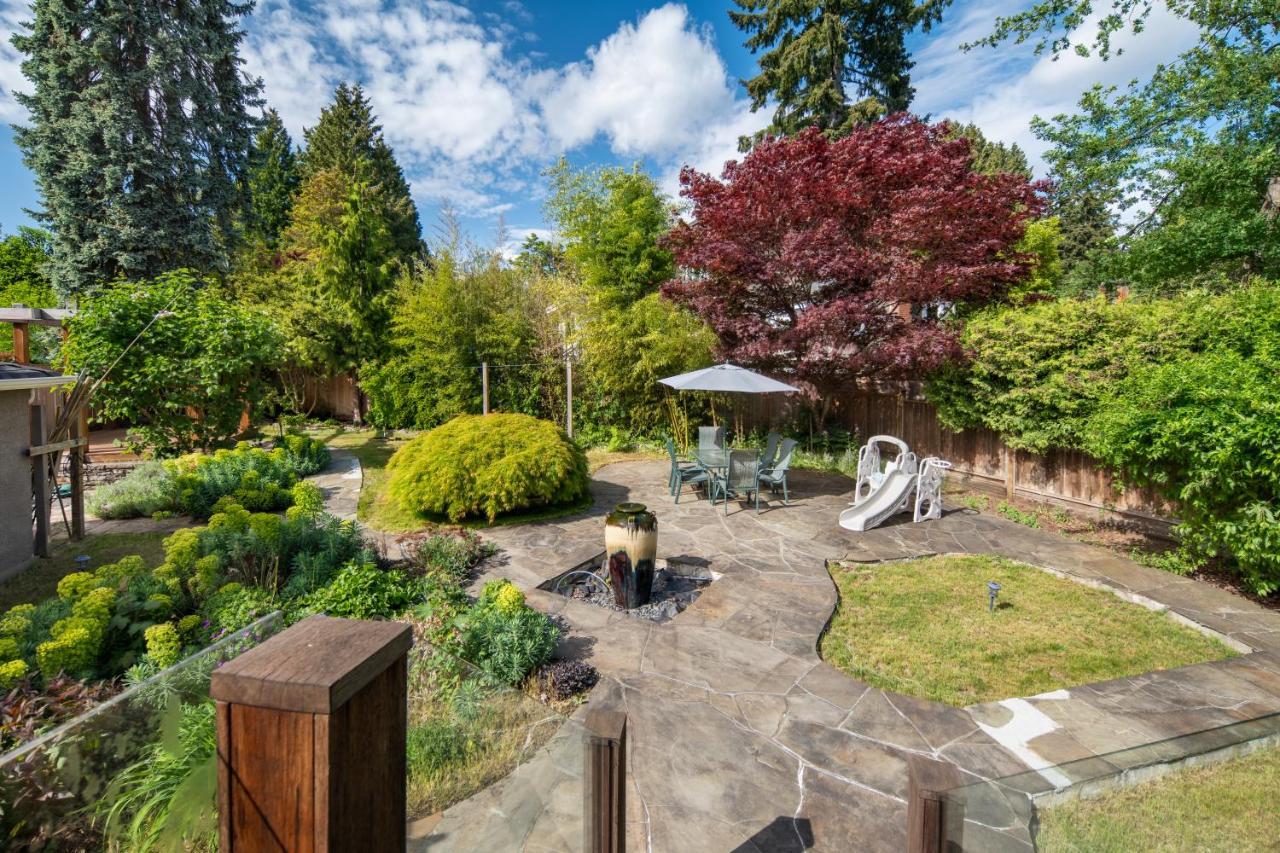 Gorgeous 4 Bedroom Garden Level Suite At Vancouver West & Ubc Εξωτερικό φωτογραφία